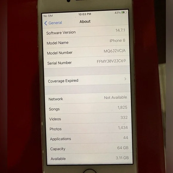 iPhone 8 - Picture 3 of 4